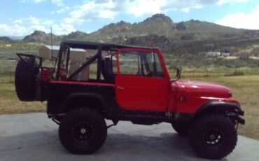 Jeep-cj7-1978-red-2
