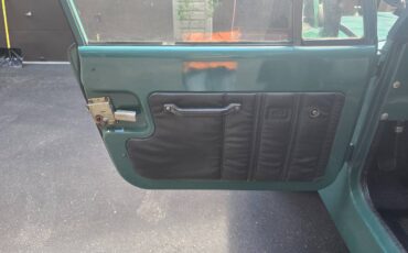 Jeep-cj7-1980-green-14