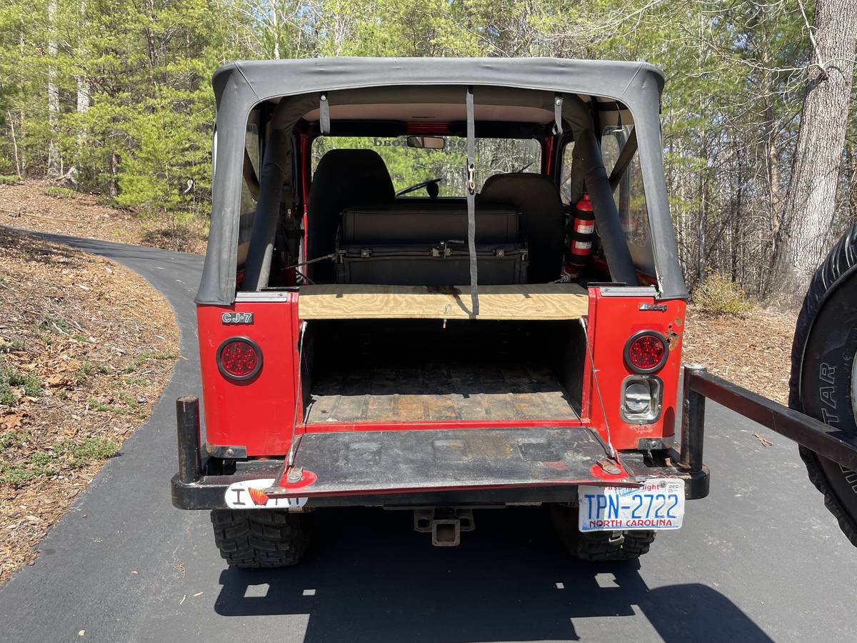 Jeep-cj7-1980-red-5