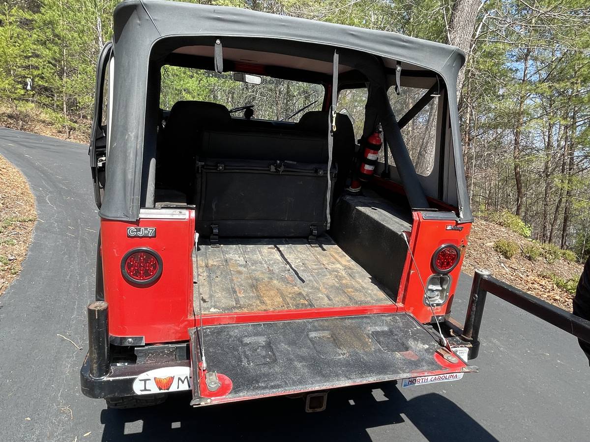 Jeep-cj7-1980-red-6