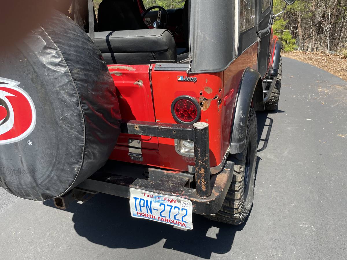 Jeep-cj7-1980-red-8