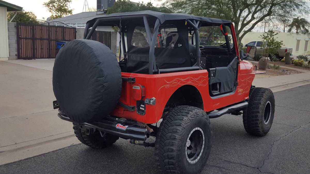 Jeep-cj7-1982-3