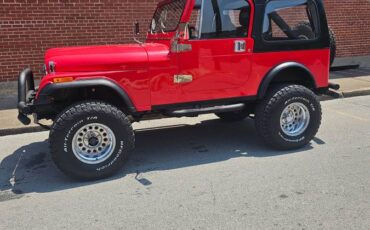 Jeep-cj7-1983-red-1