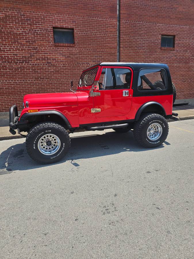 Jeep-cj7-1983-red-1