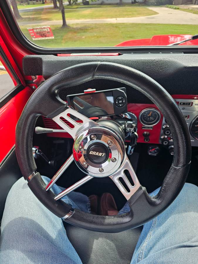 Jeep-cj7-1983-red-11