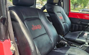 Jeep-cj7-1983-red-14