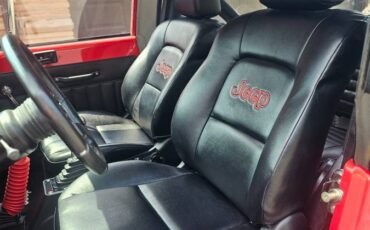 Jeep-cj7-1983-red-16