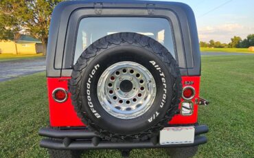 Jeep-cj7-1983-red-8