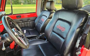 Jeep-cj7-1983-red-9