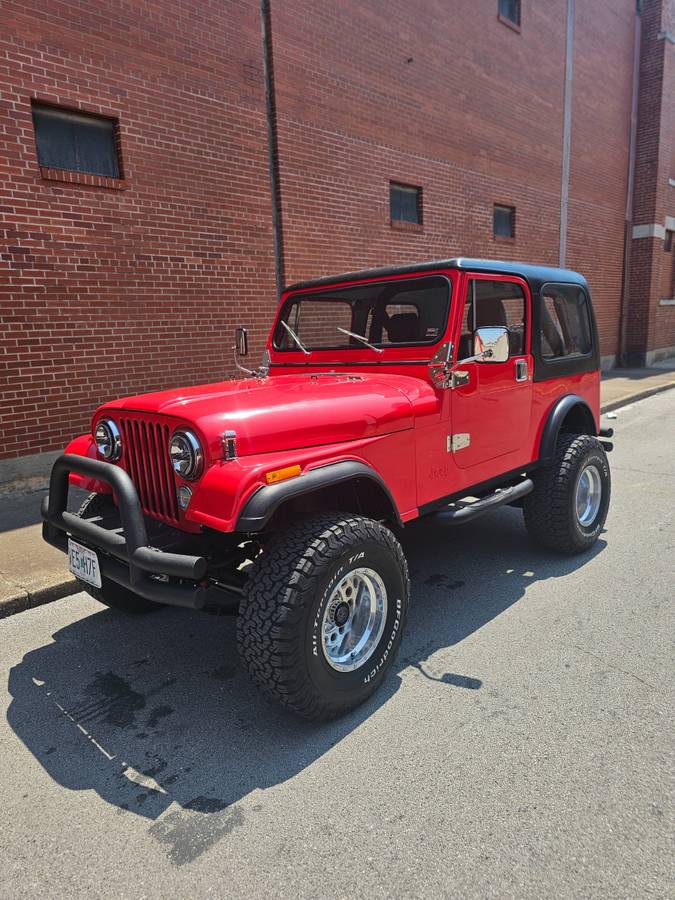 Jeep-cj7-1983-red