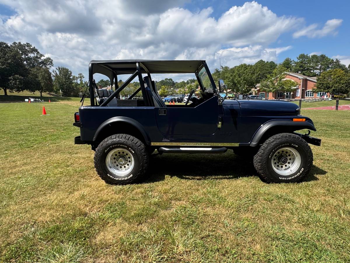 Jeep-cj7-1984-blue-4