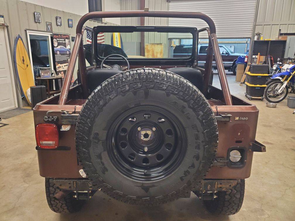 Jeep-cj7-1984-brown-13