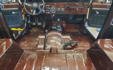 Jeep-cj7-1984-brown-19