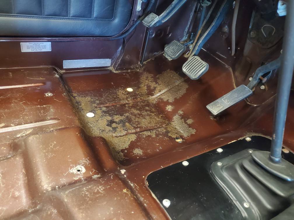 Jeep-cj7-1984-brown-5