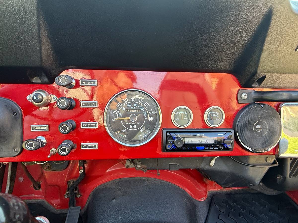 Jeep-cj7-1986-red-12