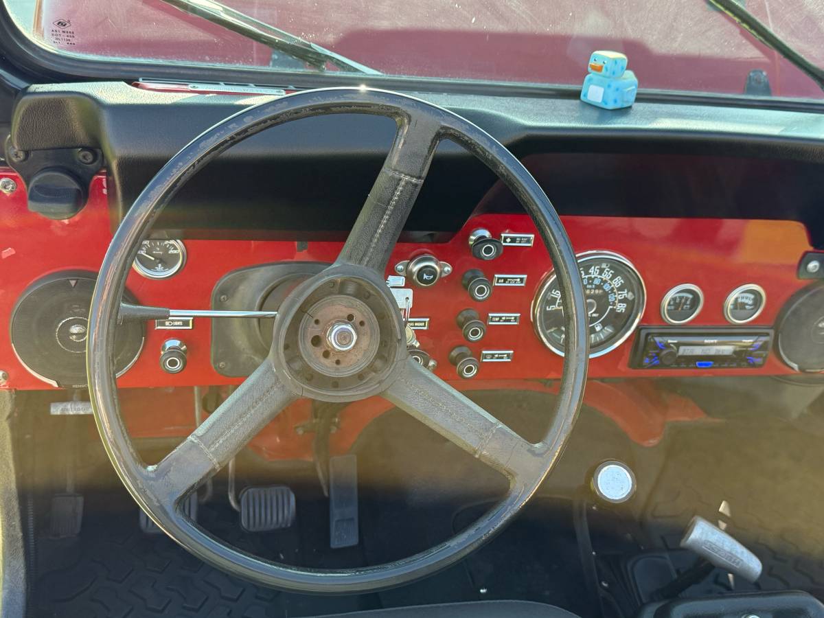 Jeep-cj7-1986-red-17
