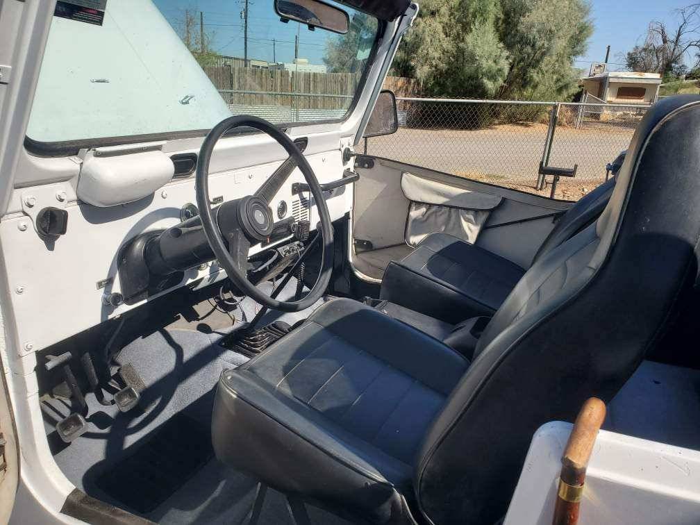 Jeep-cj7-1992-8