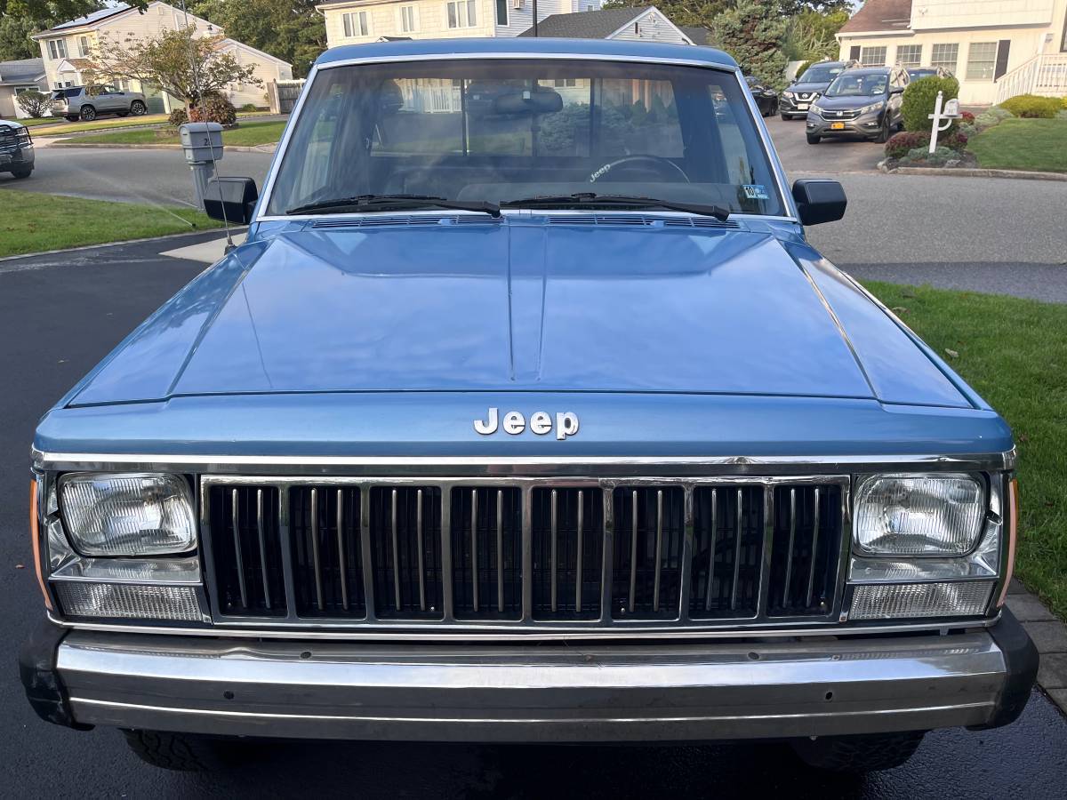 Jeep-comanche-6quot-pickup-base-1988-blue-14