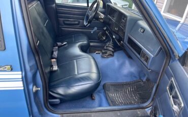 Jeep-comanche-6quot-pickup-base-1988-blue-5