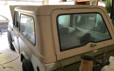 Jeep-commander-4x4-1972-5