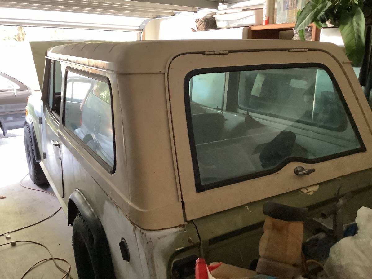 Jeep-commander-4x4-1972-5