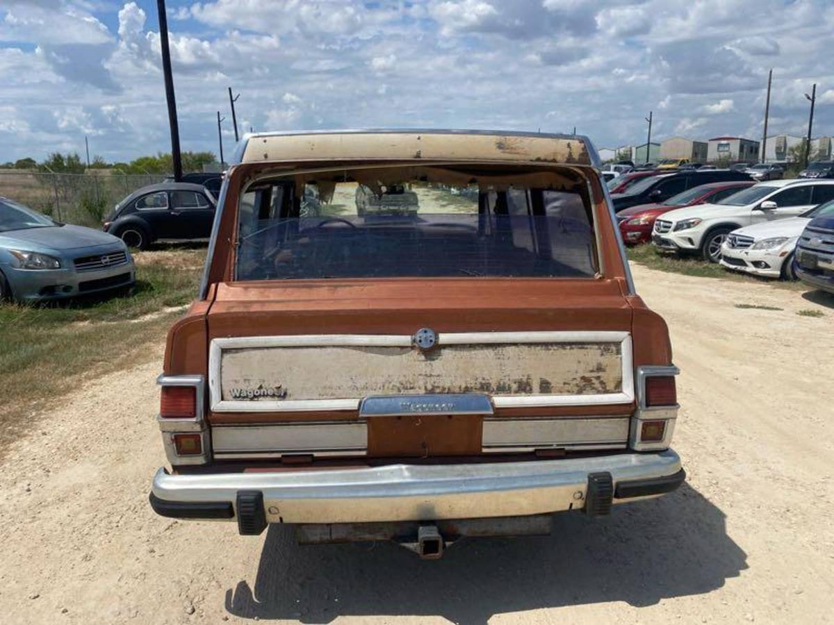 Jeep-grand-cherokee-1982-3