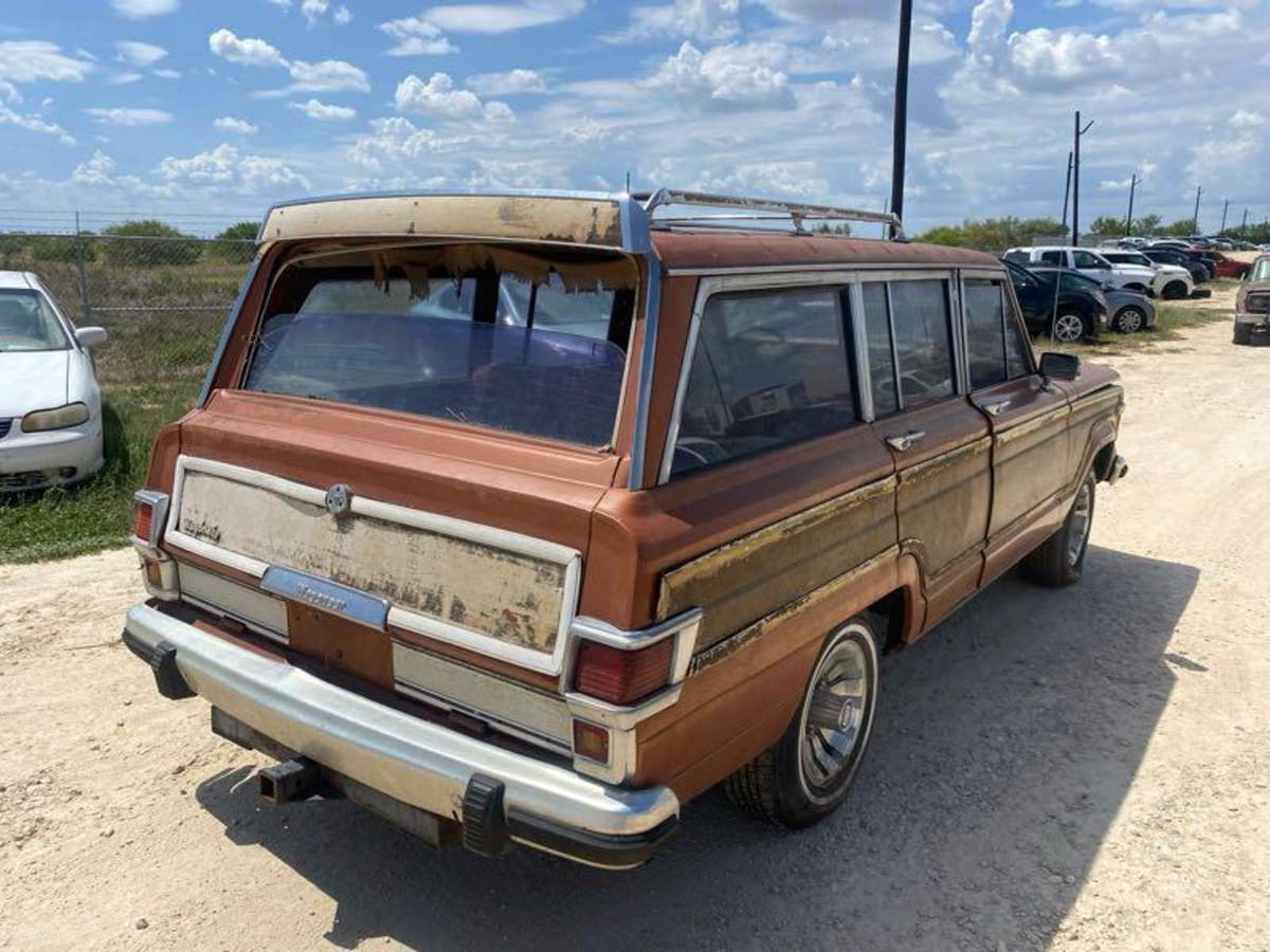 Jeep-grand-cherokee-1982-4