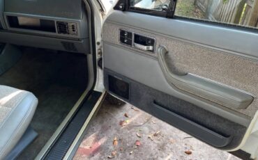 Jeep-grand-cherokee-laredo-1990-white-17