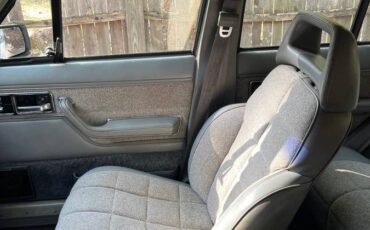 Jeep-grand-cherokee-laredo-1990-white-5