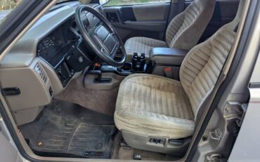 Jeep-grand-cherokee-laredo-1994-custom-5