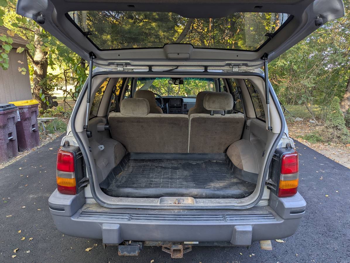 Jeep-grand-cherokee-laredo-1994-custom-8