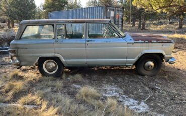 Jeep-grand-wagoneer-1966-blue-1