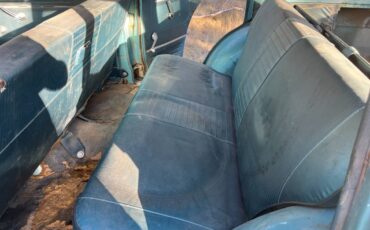 Jeep-grand-wagoneer-1966-blue-13