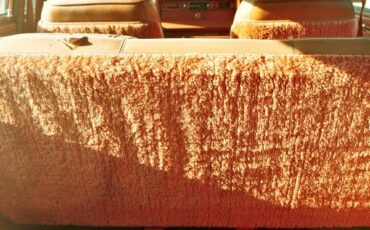 Jeep-grand-wagoneer-1984-brown-5