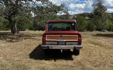 Jeep-grand-wagoneer-1985-2