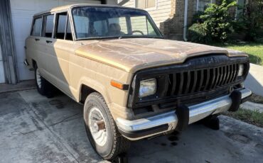 Jeep-grand-wagoneer-1985