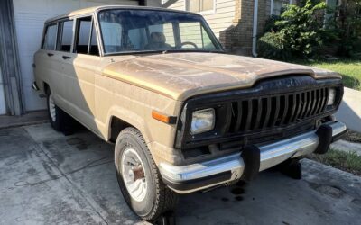 Jeep grand wagoneer 1985