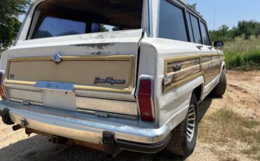 Jeep-grand-wagoneer-1986-white-3