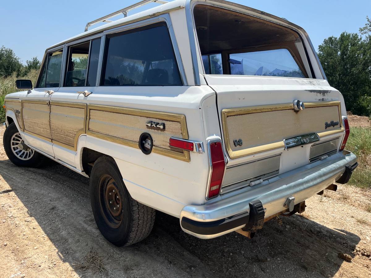 Jeep-grand-wagoneer-1986-white-4