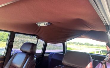 Jeep-grand-wagoneer-1988-white-9