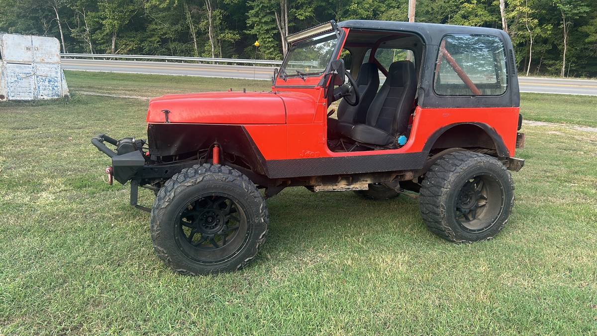 Jeep-grand-wagoneer-1989-red-7