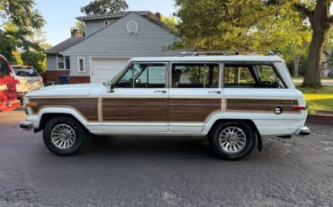Jeep-grand-wagoneer-1990-white-1