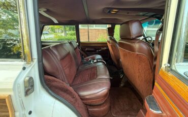 Jeep-grand-wagoneer-1990-white-11