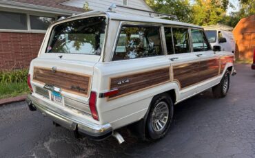 Jeep-grand-wagoneer-1990-white-5