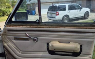 Jeep-grand-wagoneer-1990-white-6