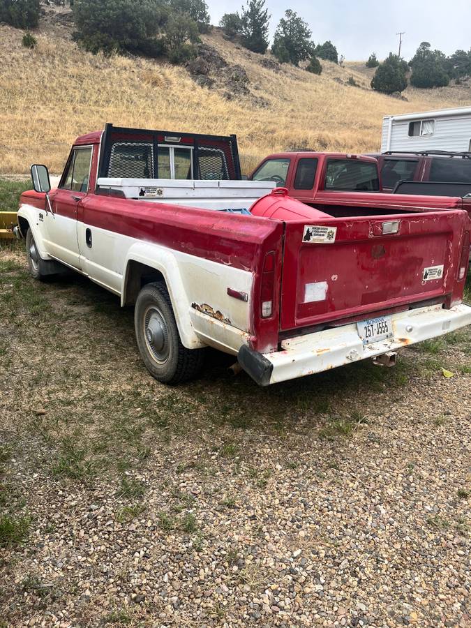 Jeep-j-10-1982-red-9