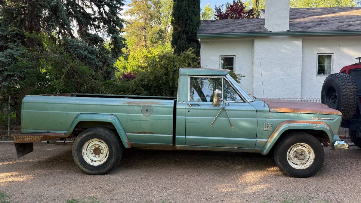 Jeep-j3000-gladiator-1966-green-13