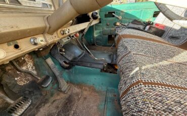 Jeep-j3000-gladiator-1966-green-15