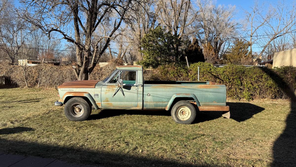 Jeep-j3000-gladiator-1966-green-6