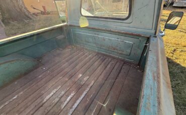 Jeep-j3000-gladiator-1966-green-8